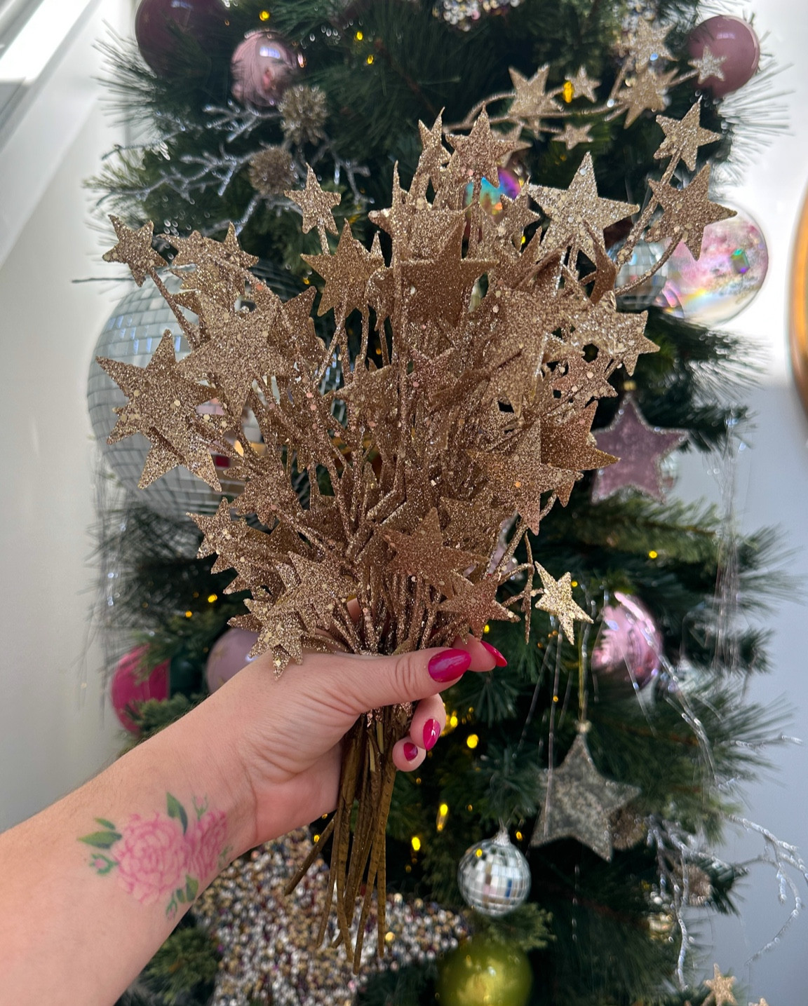 Star garland. Star picks. Michaels star garland. Glitter garland. Christmas picks  

Sale 

#LTKHoliday #LTKhome