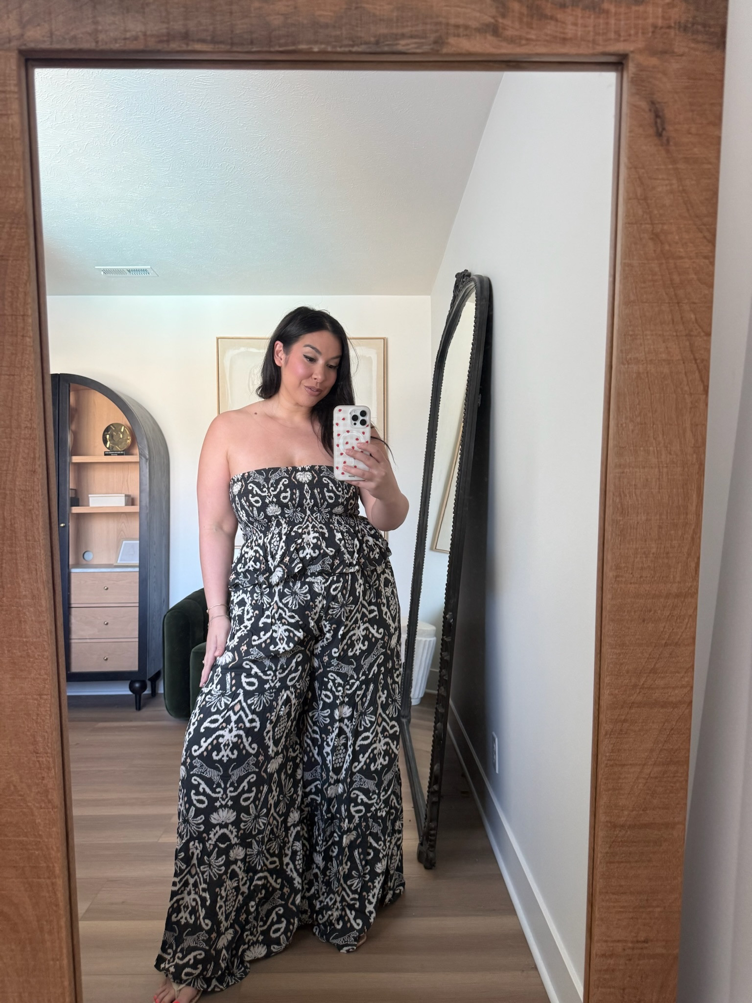 Midsize spring outfit!
-
-
-
Soft pants, flowy pants, matching set, casual outfit, midsize outfit, postpartum outfit, aerie outfit

#LTKMidsize #LTKootd