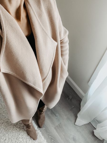 Looking for an affordable but really beautiful cozy long coat? I absolutely love this version from Amazon! Sharing the link for you ✨

#LTKworkwear #LTKHoliday #LTKSeasonal