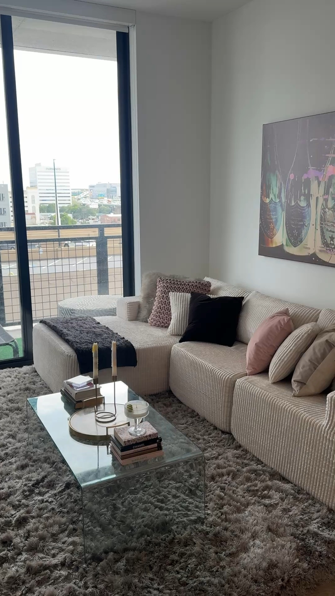 Boneless couch under $400!

#LTKHome