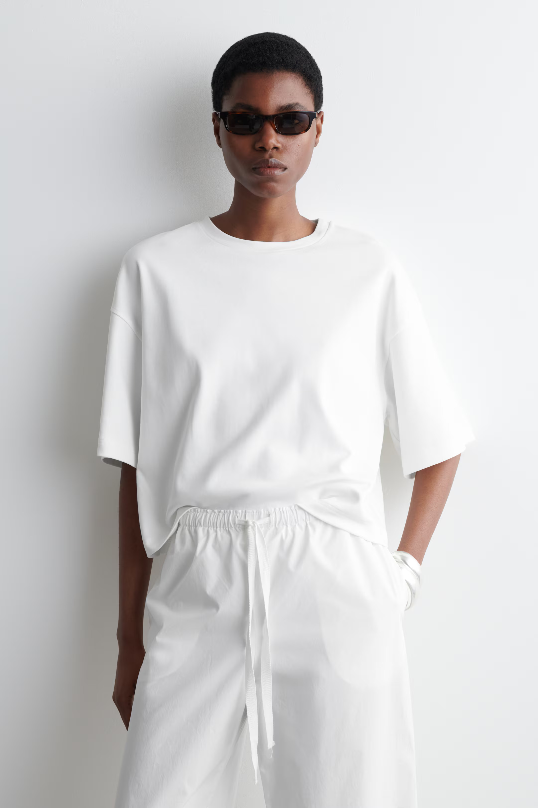 KASTENFÖRMIGES OVERSIZED-T-SHIRT | H&M (DE, AT, CH, NL, FI)