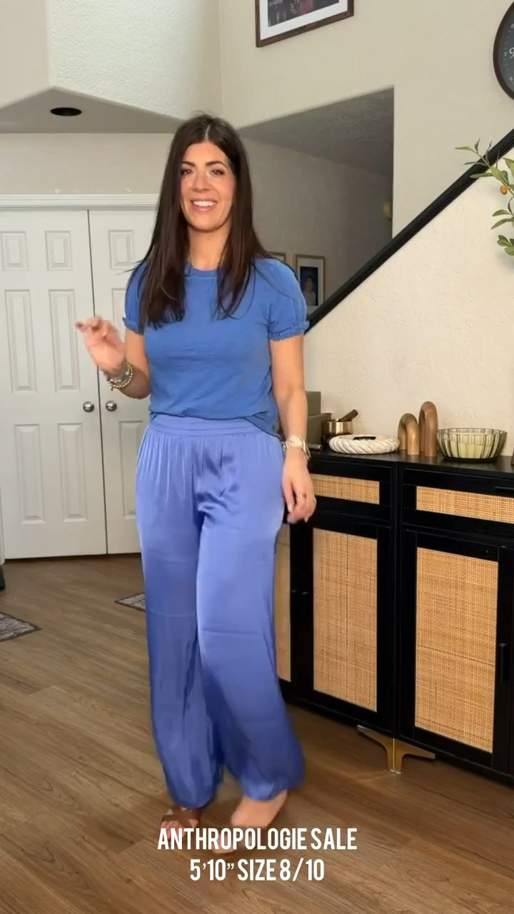 In a medium tee and a medium wide leg satin pants

Anthro sale, midsize spring to summer style, casual outfit, spring outfits, summer outfits, everyday outfit, mom outfit  

 

#LTKSeasonal #LTKSaleAlert #LTKMidsize