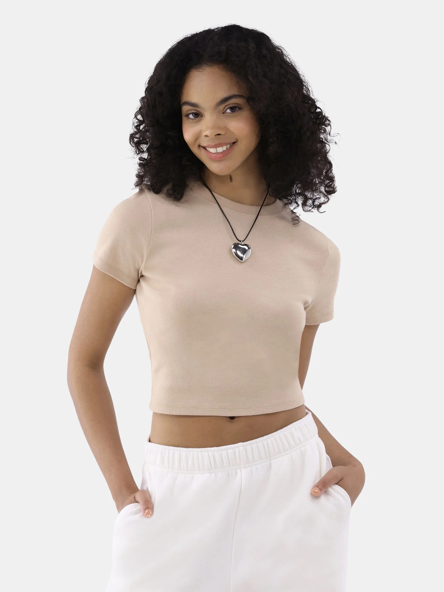 No Boundaries Cropped Cotton Tee with Short Sleeves, Women’s - Walmart.com | Walmart (US)