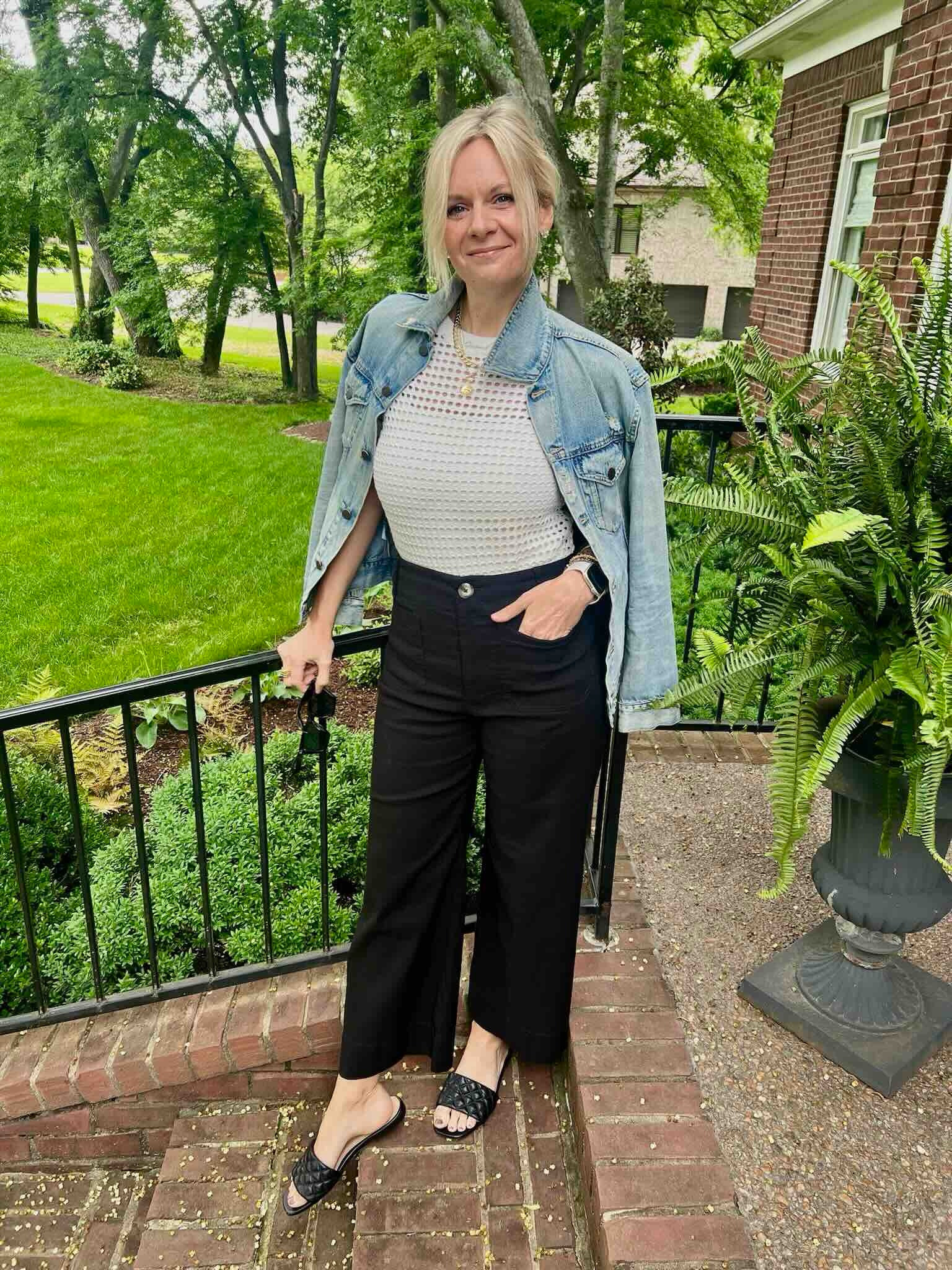 One of our go-to wide leg cropped pants 🖤🖤

#LTKstyletip #LTKSeasonal #LTKover40