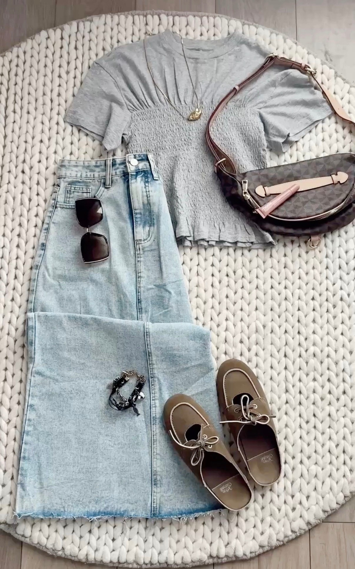 🤍 Outfit Inspo 

#LTKdayinmylife #LTKmomlife #LTKgrwm