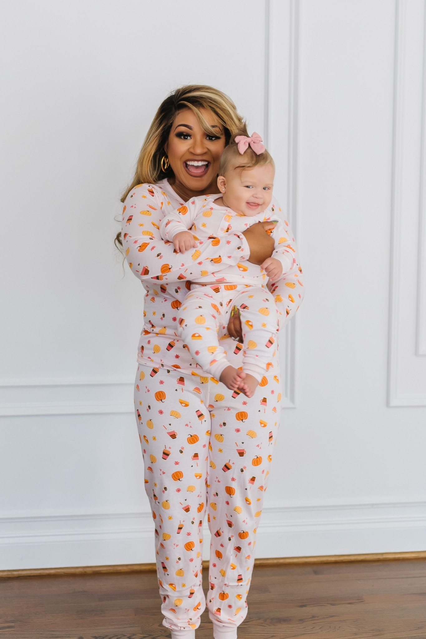 Matching fall PJs with my girly girl ? Yes, please! 🍂 These cozy sets from Children’s Place are perfect for the season and make bedtime so much more fun! Love these cute moments with my baby girl.

Children’s Place // matching PJs // fall fashion // mama and me // cozy vibes // family style