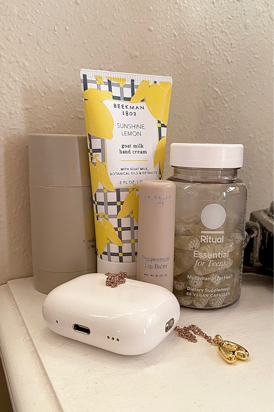 My bedside table as a teenage girl! I looove Beekman’s lotion, I have sensitive skin and it’s one of the only lotions that doesn’t burn! And the multivitamin’s make a night an day difference in my health! Follow for more teen finds!





#LTKTeens Beekman 1802, Beekman lotion, AirPods, primally pure chapstick, primally pure deodorant, gold initial jewelry, teen girl multivitamins, gifts for teen girls, teen girl finds, lotion, beside finds

#LTKU #LTKGiftGuide