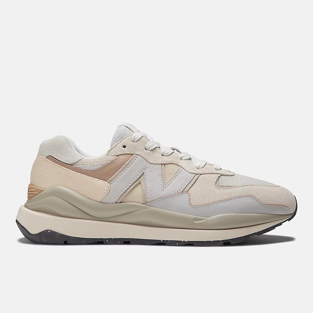 57/40 | New Balance Athletic Shoe