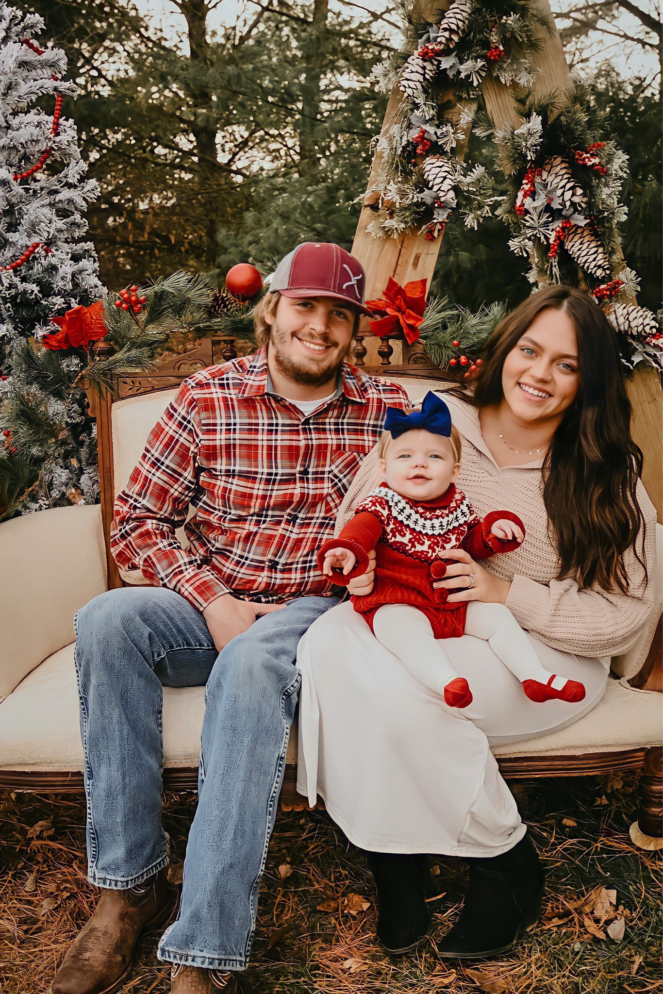 Christmas picture outfits 😇❄️🎄✨ Christmas outfit + family photo + comfy ootd + Christmas

#LTKGiftGuide #LTKHoliday #LTKSeasonal