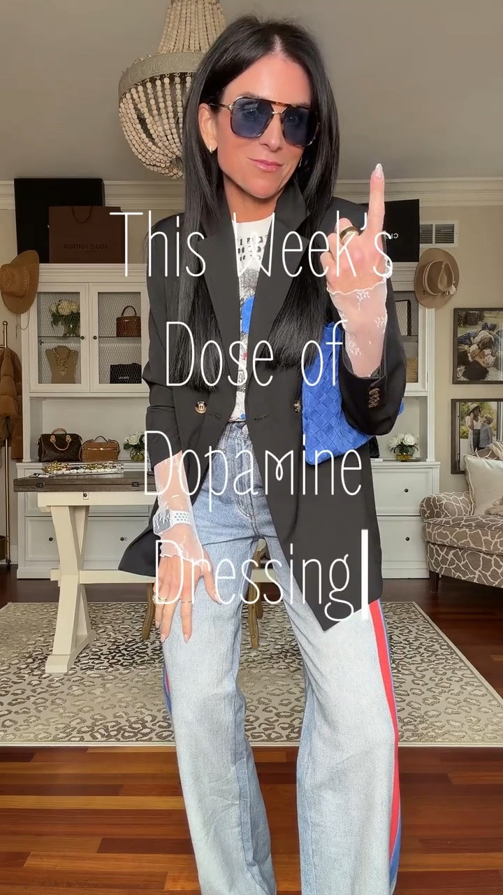 Why does it feel like a release styling something totally fun, unexpected and just me❤️ My @Alice + Olivia top happens to be on major sale👏🏼👏🏼 And these @ragandbone sweatpant jeans are never coming off🙌🏻❤️#dopaminedressing #aliceandolivia #ragandbonemiramar 

#LTKOver40 #LTKootd #LTKgrwm