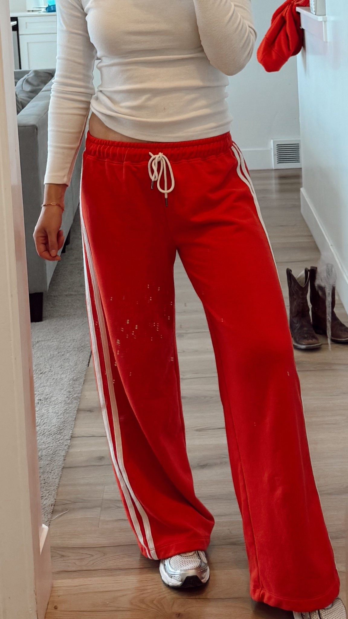 Track pants always!😍
#trackpants #ootd #momoutfit #casualfit #red 
Wearing size small
I linked similar !

#LTKFestival #LTKootd #LTKMothersDay