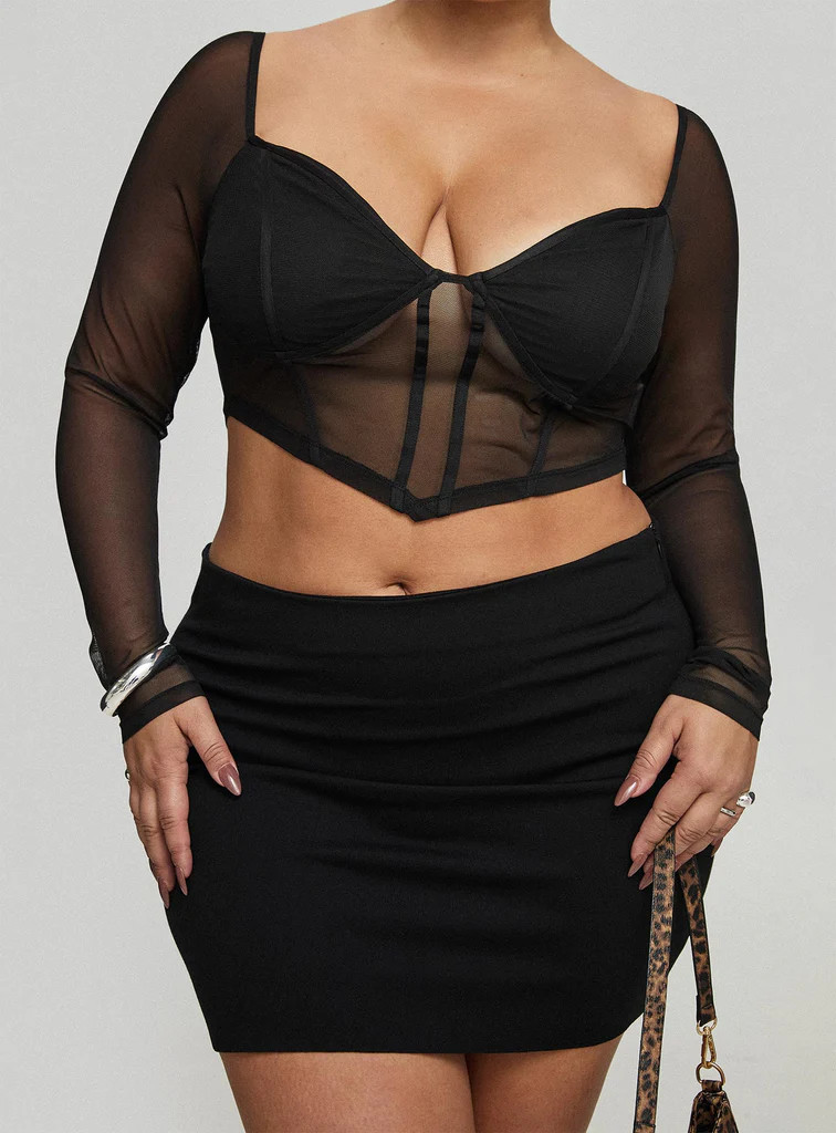 Karley Low Waist Mini Skirt Black Curve | Princess Polly US