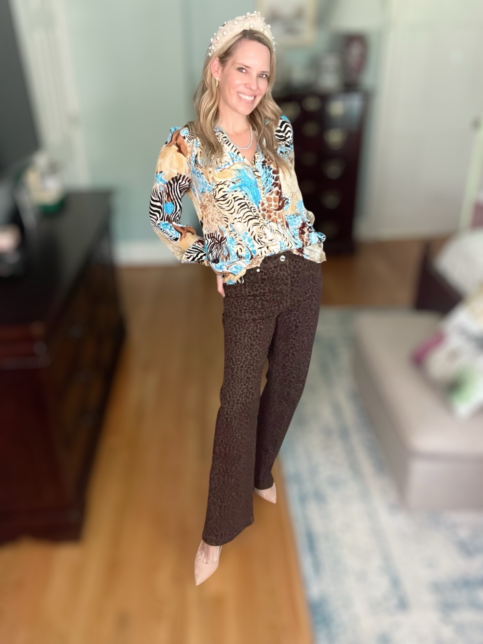 Wildly chic & effortlessly glam 🐆✨ I styled the iconic Lilly Pulitzer Elsa Silk Top with these trending Amazon flare jeans (budget-friendly find under $35!) for a bold print-on-print moment. I added the Lele Sadoughi Ivory Pearl Headband for a touch of statement glam and finished with Tuckernuck’s classic natural Calynna heels for a sleek, neutral base.

For jewelry, I layered in my everyday favorites from Melinda Maria Jewelry 💎—the Julian Soft Chain Hoops, Lil Frankie Chain Bracelet, and the gorgeous Grand Heiress Tennis Necklace

This outfit is perfect for girls’ night out, a chic date night, or anytime you want to feel confident & elevated while staying playful with prints. 🌟

📌 Shop this look:
	•	Lilly Pulitzer Elsa Silk Top
	•	Amazon Grapent Flare Jeans (budget find!)
	•	Lele Sadoughi Ivory Pearl Headband
	•	Tuckernuck Calynna Heels
	•	Abbott Lyon Two Tone Pearl Link Watch
	•	Melinda Maria Julian Hoops | Lil Frankie Bracelet | Grand Heiress Necklace


#LTKOver40 #LTKFindsUnder50 #LTKFindsUnder100

#LTKWorkwear #LTKFindsUnder50 #LTKFindsUnder100