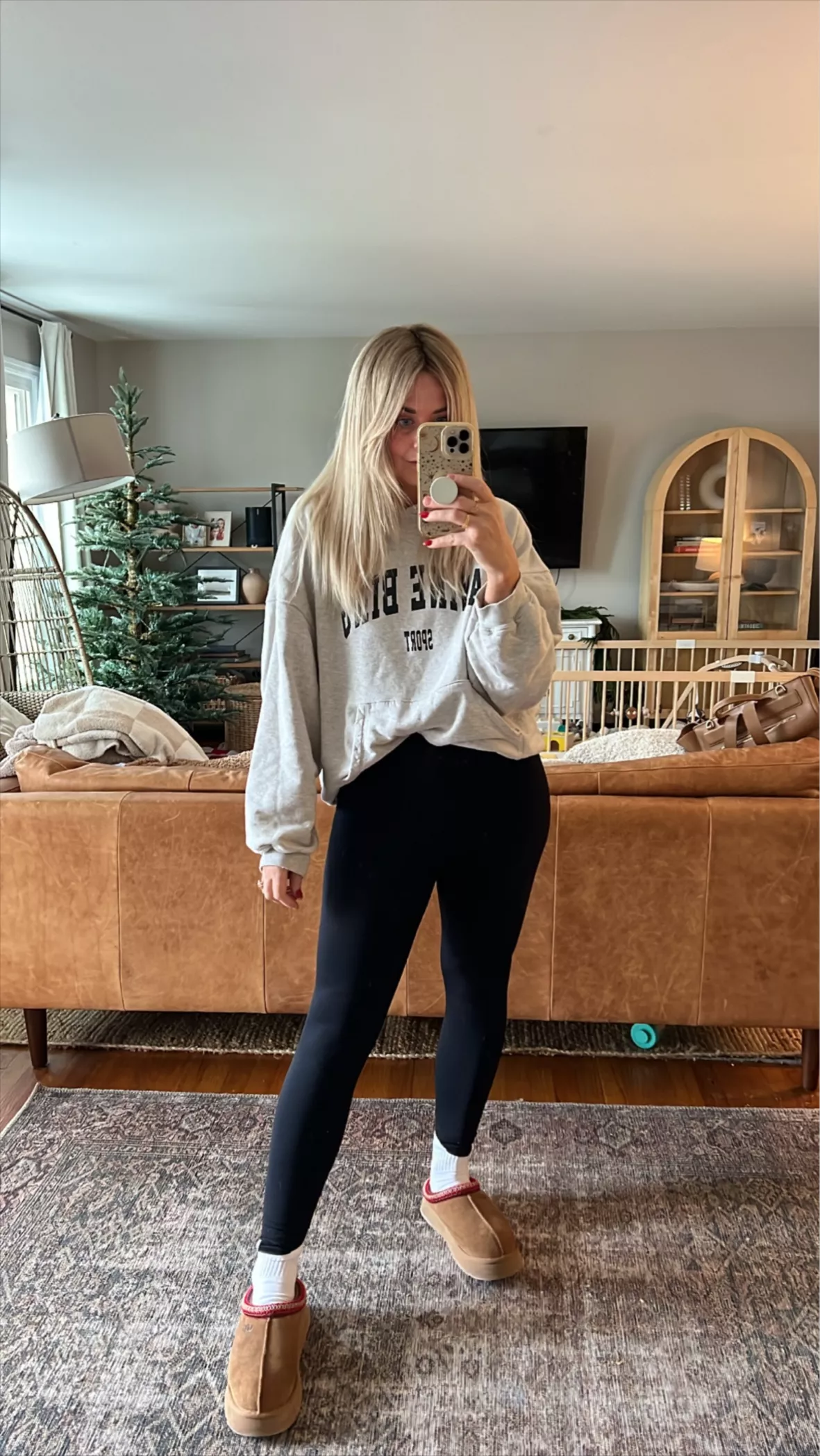 Comfy Winter Outfits With Leggings