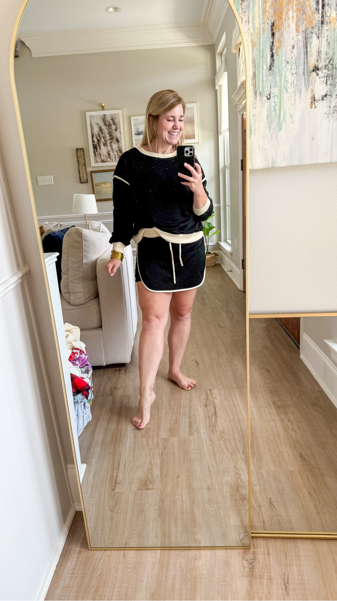 When you found a great set at a great price and it’s comfy 🫶🏻

Thicker material making it great for the cooler weather, especially here in Louisiana! 

#LTKSaleAlert #LTKCyberWeek #LTKOver40