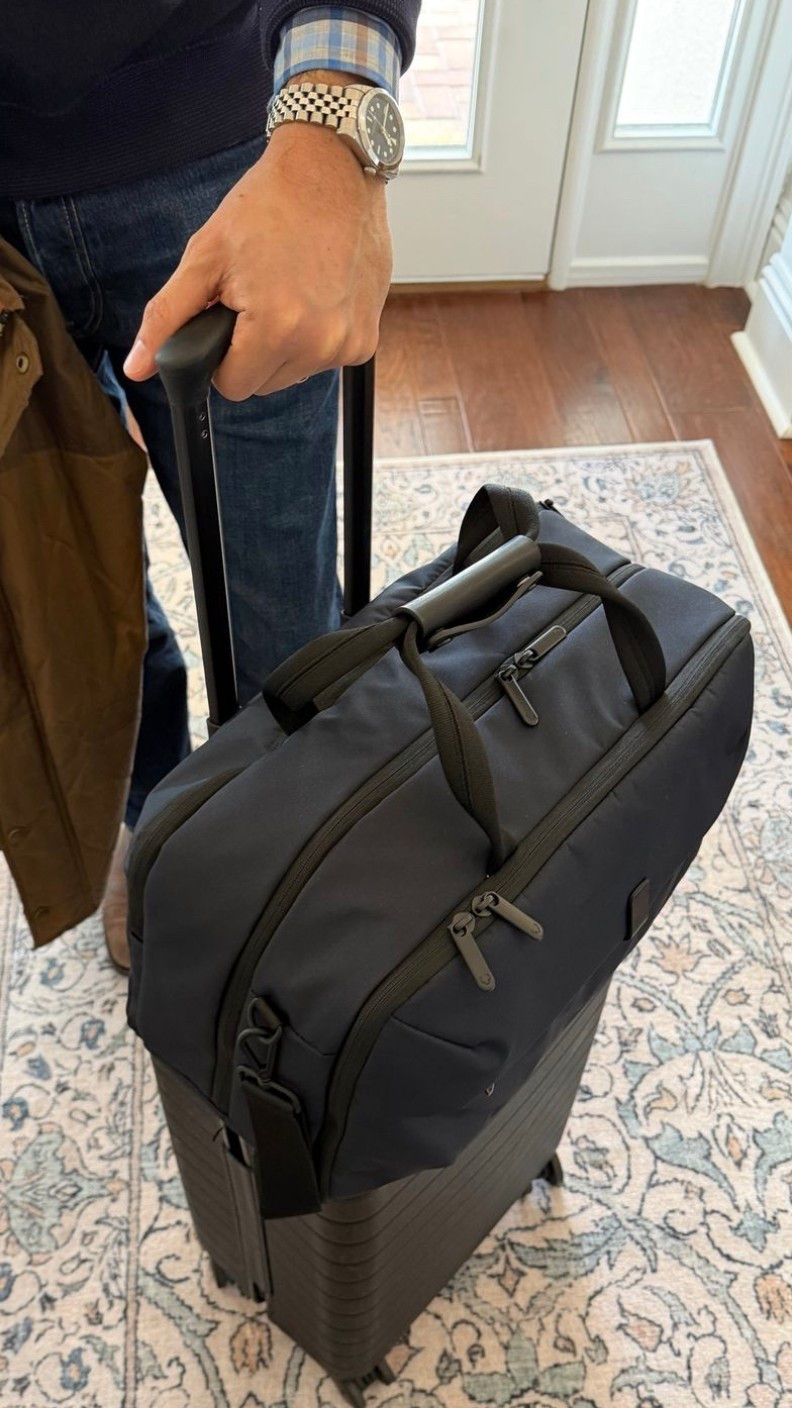 these two favorite items plus so many more gifts for guys over on AshleyBrooke.com right now! 

#LTKGiftGuide #LTKHoliday #LTKMens