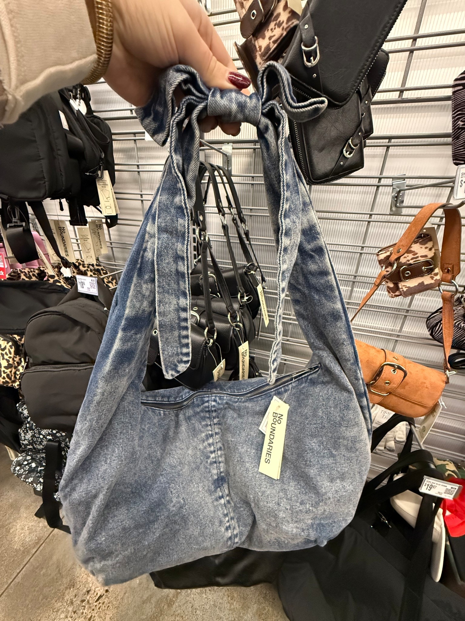 How cute is this denim hobo bag?! 

#LTKmomlife #LTKootd
