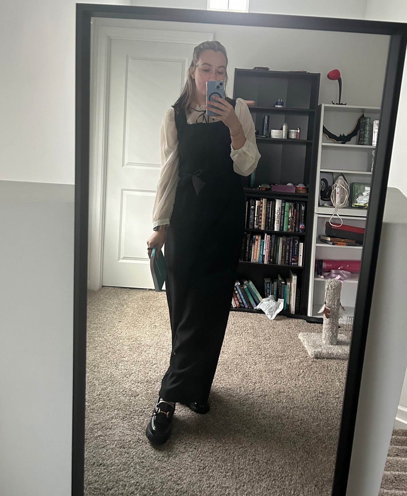 One of my favorite work friendly outfits for the #corporategirl 