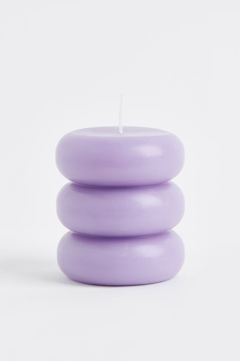 Shaped pillar candle | H&M (UK, MY, IN, SG, PH, TW, HK)