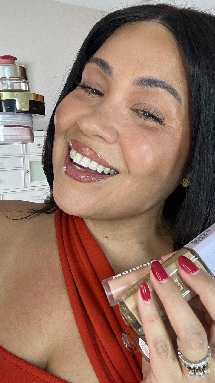 Over 40 all drugstore makeup routine. 

All products are listed in my Like To Know It 

@nyxcosmetics 
@thayers 
@naturium 
@larocheposayusa 
@morphebrushes 
@maybelline 
@milanicosmetics

#LTKFindsUnder50 #LTKBeauty #LTKOver40