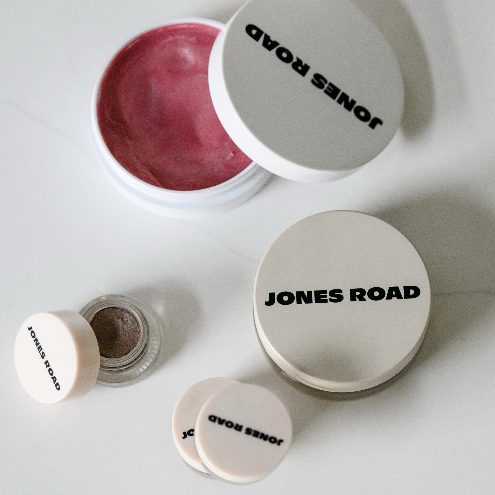Jones Road Clean Makeup Brand #cleanbeauty #beautyfavs #makeupfavorites 

 

#LTKselfcare #LTKOver40 #LTKBeauty