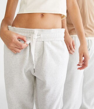 Essentials Straight Leg Sweatpants | Aeropostale