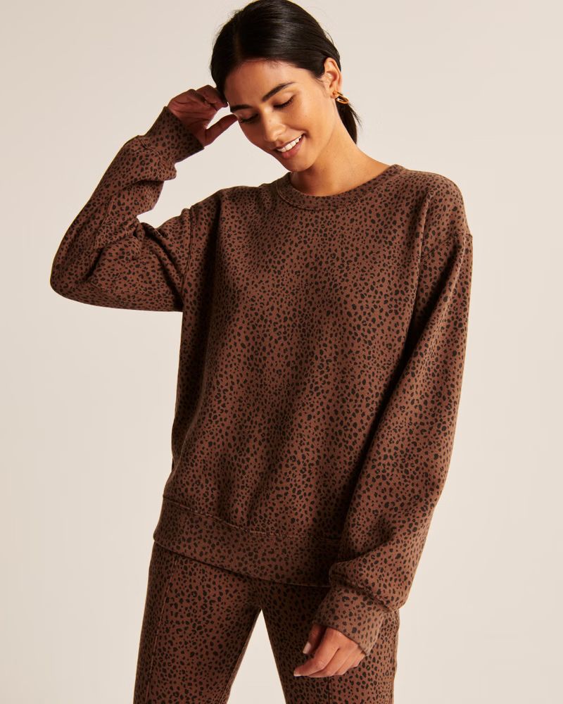 Relaxed Crew Sweatshirt | Abercrombie & Fitch (US)