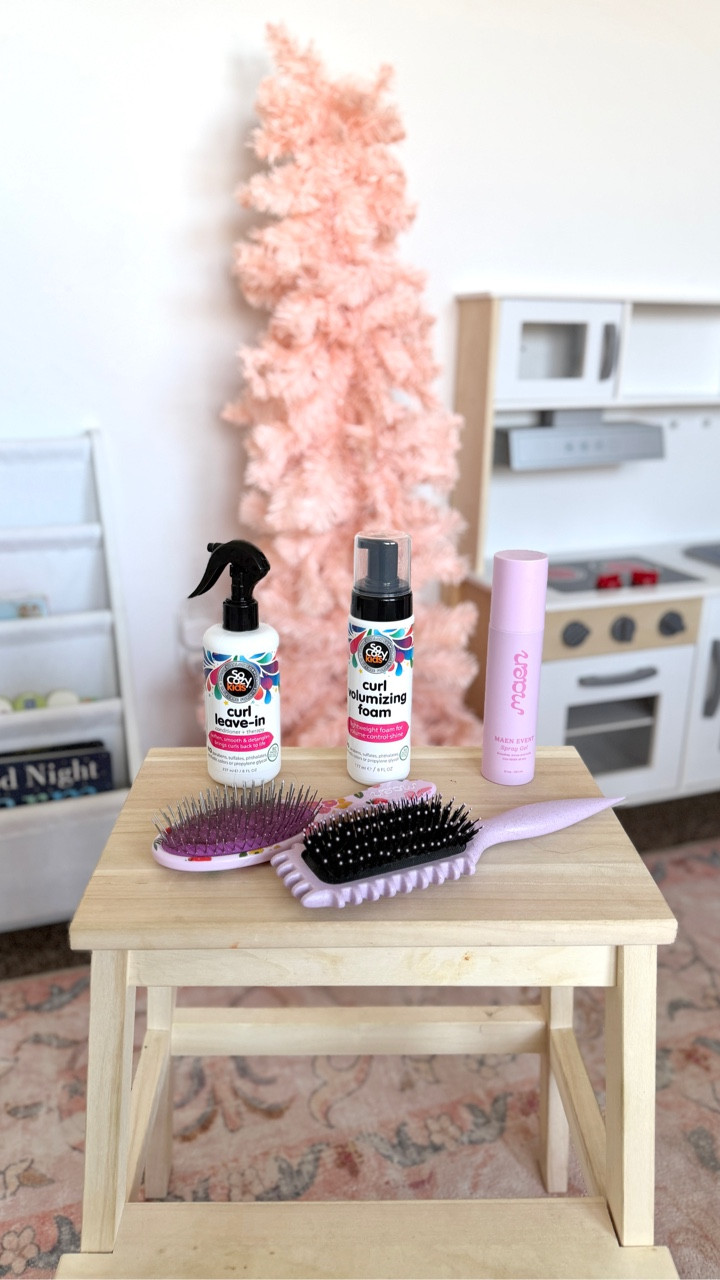 Refreshing her curls without a full head dunk every morning 🤎
We use a little water, our favorite curl products, and a silk pillowcase to keep her curls soft, defined, and frizz-free throughout the week.
It doesn’t have to be complicated — just gentle, consistent care. 

#LTKBeauty #LTKHoliday #LTKKids