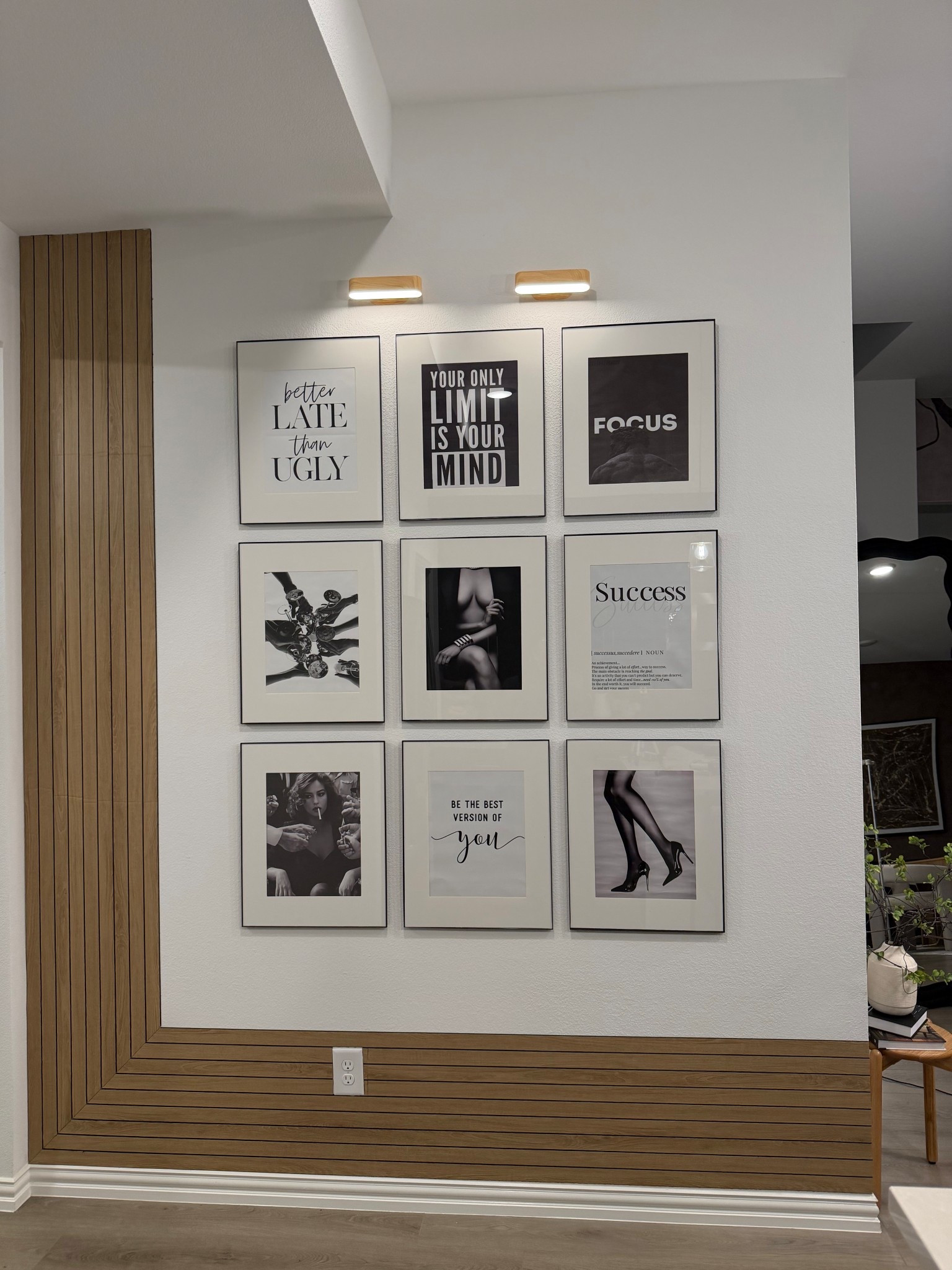 Photo gallery wall 


#LTKU #LTKCyberWeek #LTKHome