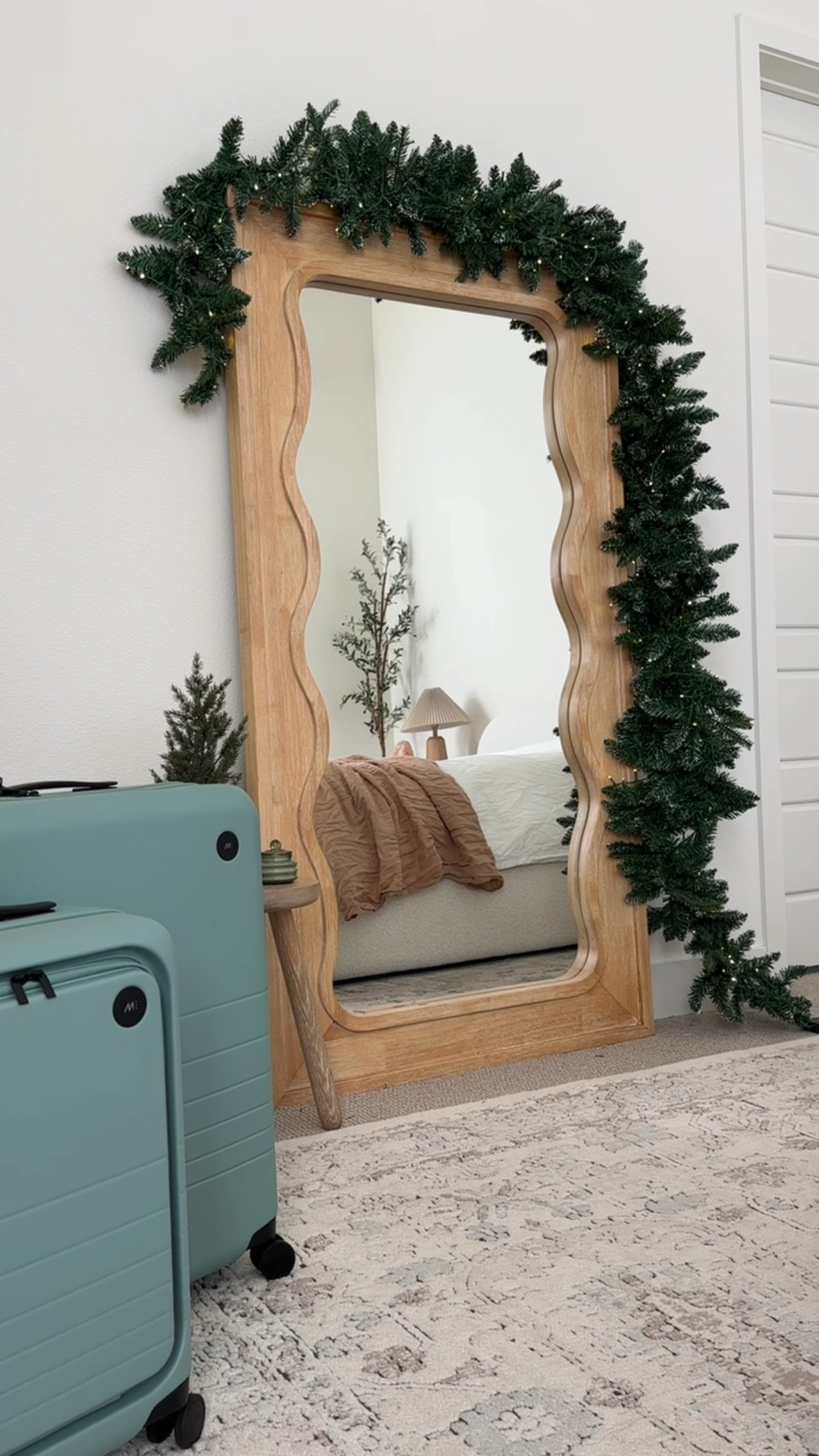 my favorite luggage ever from monos! so high quality 

#LTKHome #LTKGiftGuide #LTKTravel