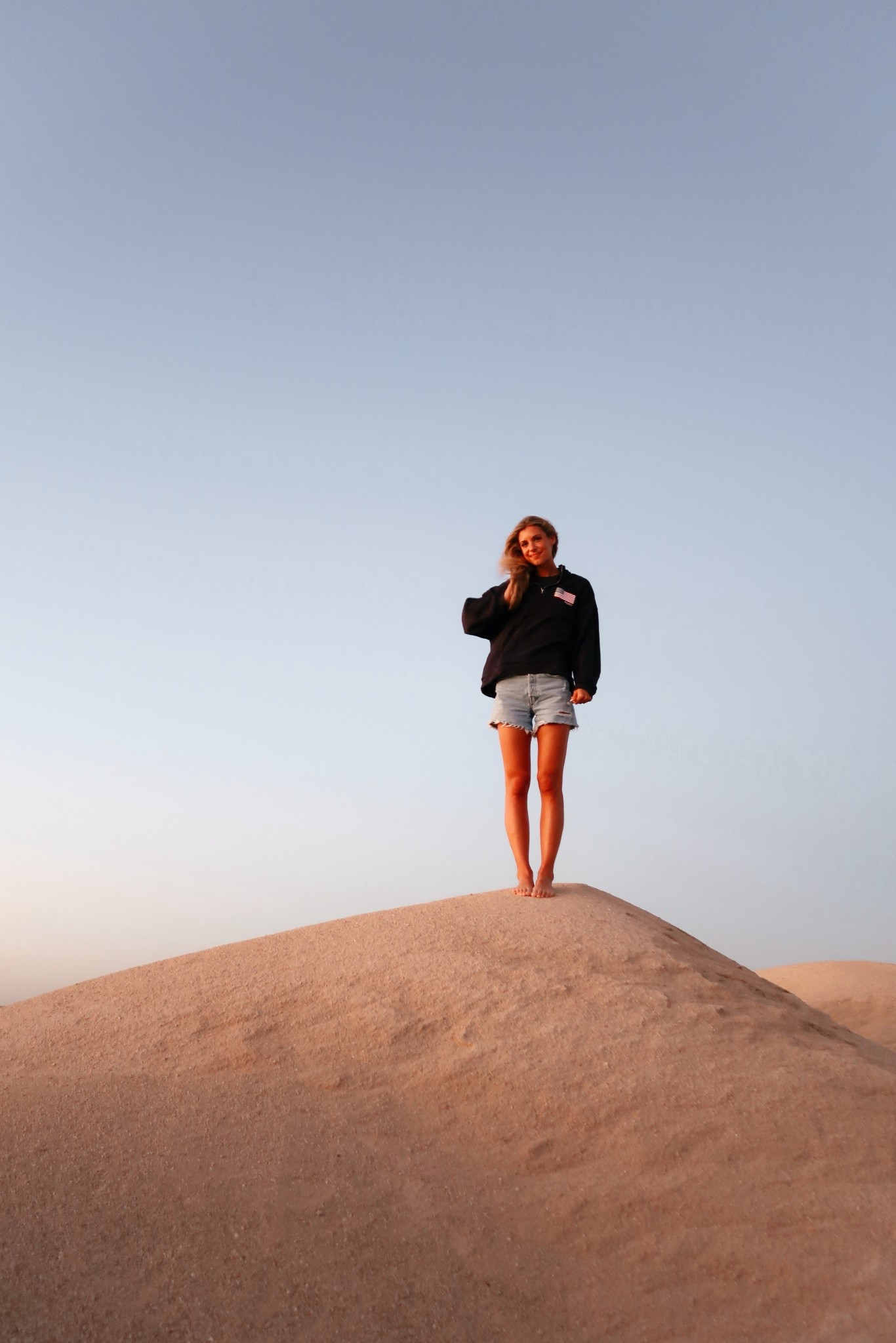 american flag sweatshirt 

#LTKSeasonal #LTKootd #LTKTravel