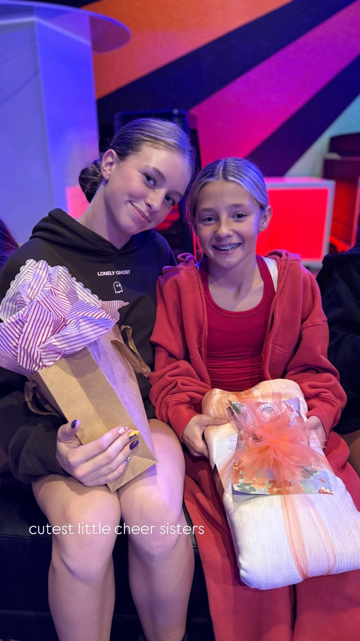 cutest little cheer sisters 