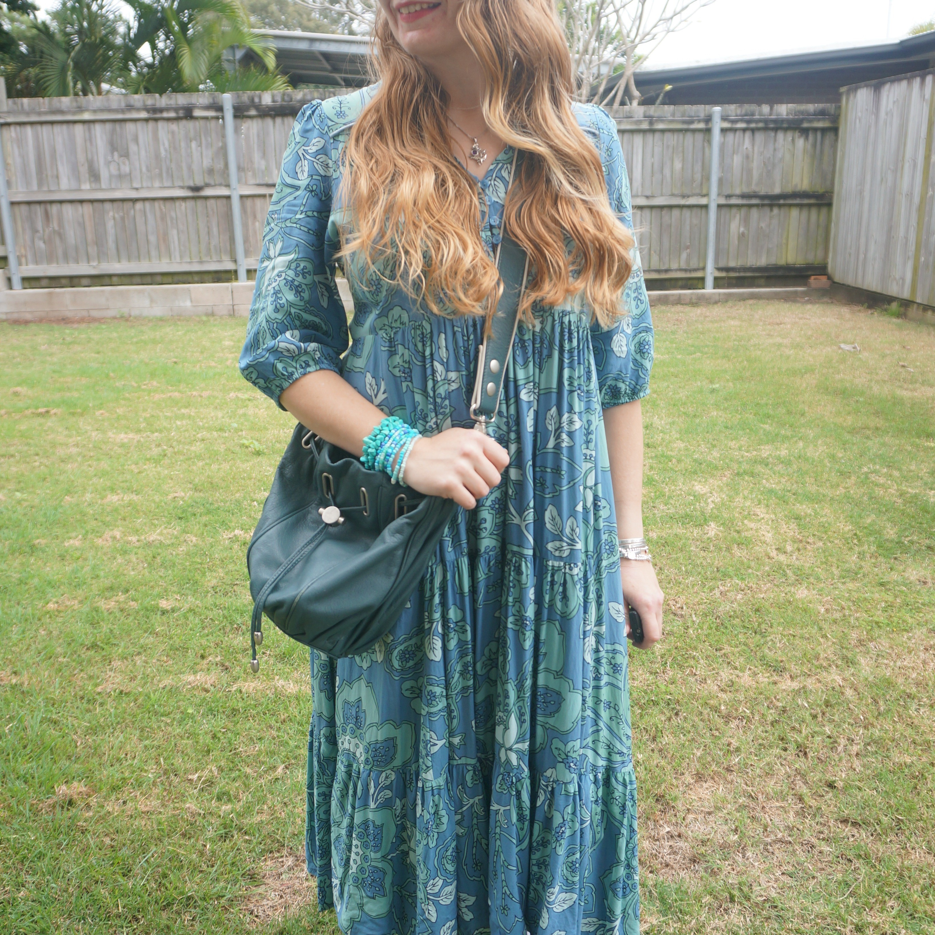 Another new Jaase dress purchase, with this preloved Mimco cocoon bucket bag 💙💚

#LTKaustralia #LTKbag #LTKdresses