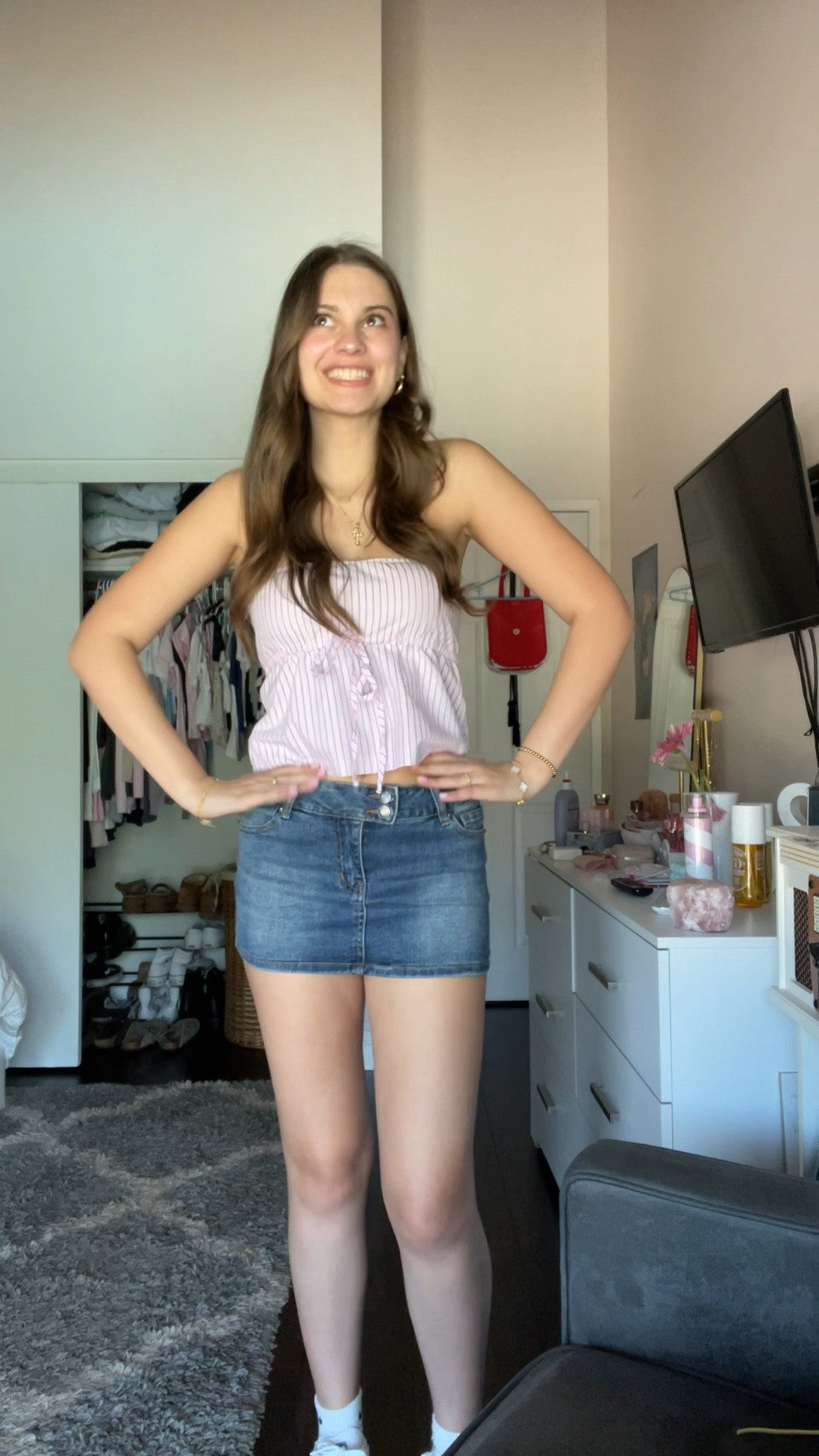 Full outfit from edikted!! 
You can use my code “EMMALORRA10”
Everything is in a size small



#LTKBeauty #LTKStyleTip #LTKVideo