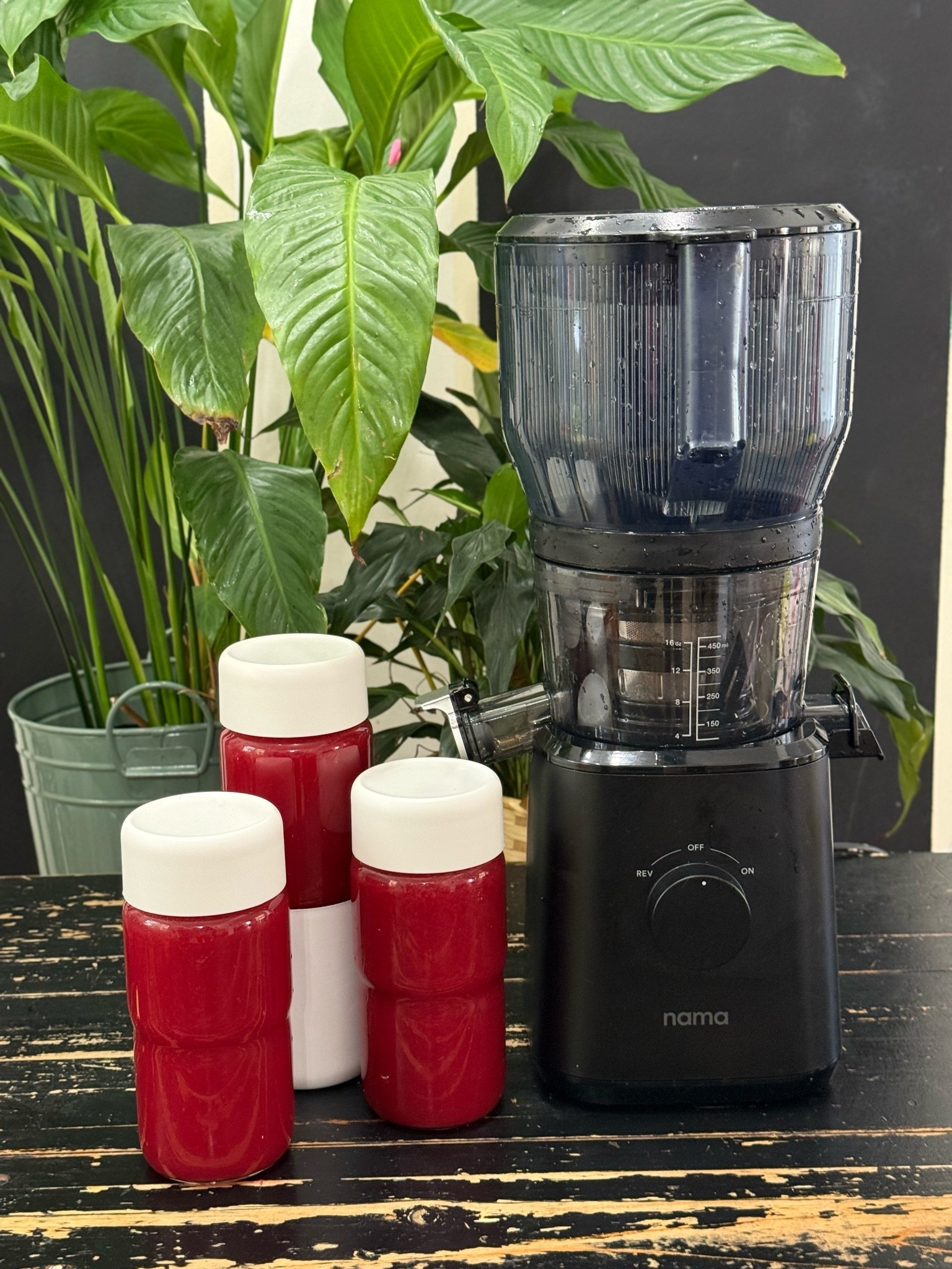 Let’s invest in a juicer that will literally change your whole life 😭 Fresh juices daily, easier healthy habits, homemade treats, and a wellness routine that actually feels enjoyable and sustainable.

Shop the juicer I use every single day on my LTK.

#ShoppingWithPriiincesss #ColdPressedJuicer #JuicingLife #HealthyLifestyle #WellnessJourney #JuicerLife #DailyHabits #GlowUpJourney #HealthAndWellness #SelfCareEssentials #JuiceDaily #LifestyleUpgrade #HealthyLiving #AtlantaMom #Atlantamom #Atlantabloggers #Atlantablogger #AtlantaCreator #Atlantacontentcreators #Atlantacontentcreator

#LTKselfcare #LTKfoodie #LTKHome