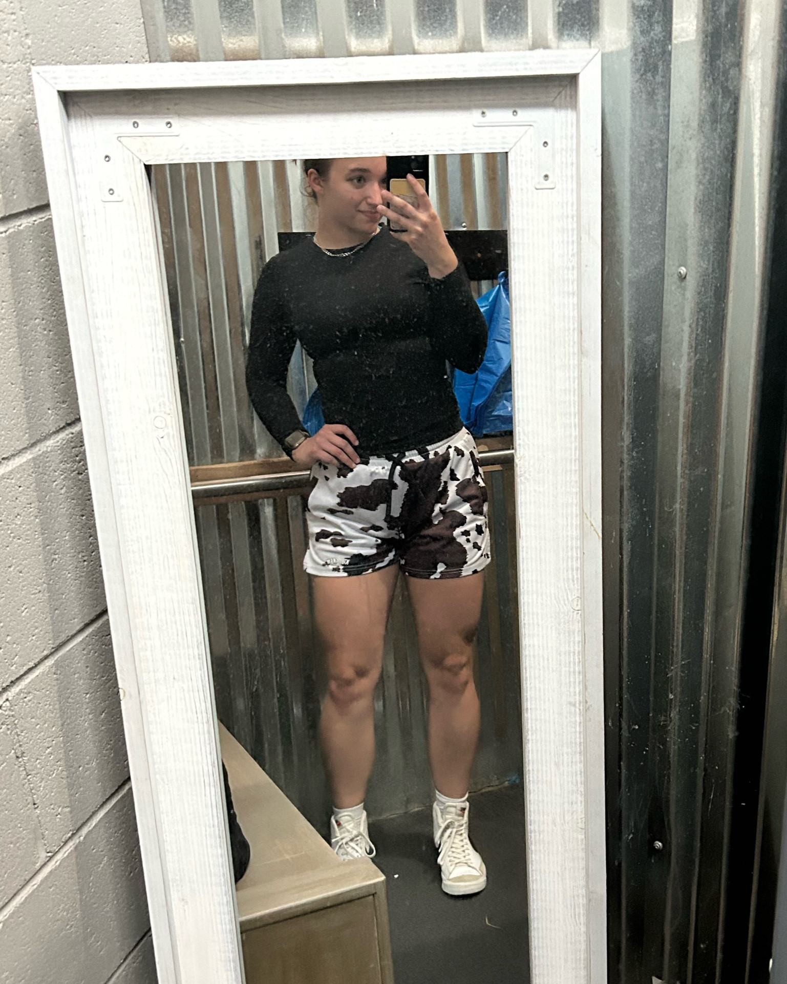 Todays gym outfit for my glute day at the gym, featuring a black long sleeve, kill crew cow print moo Thai shorts, and my black and white Nike blazers how cute is this look 

#LTKActive #LTKFitness