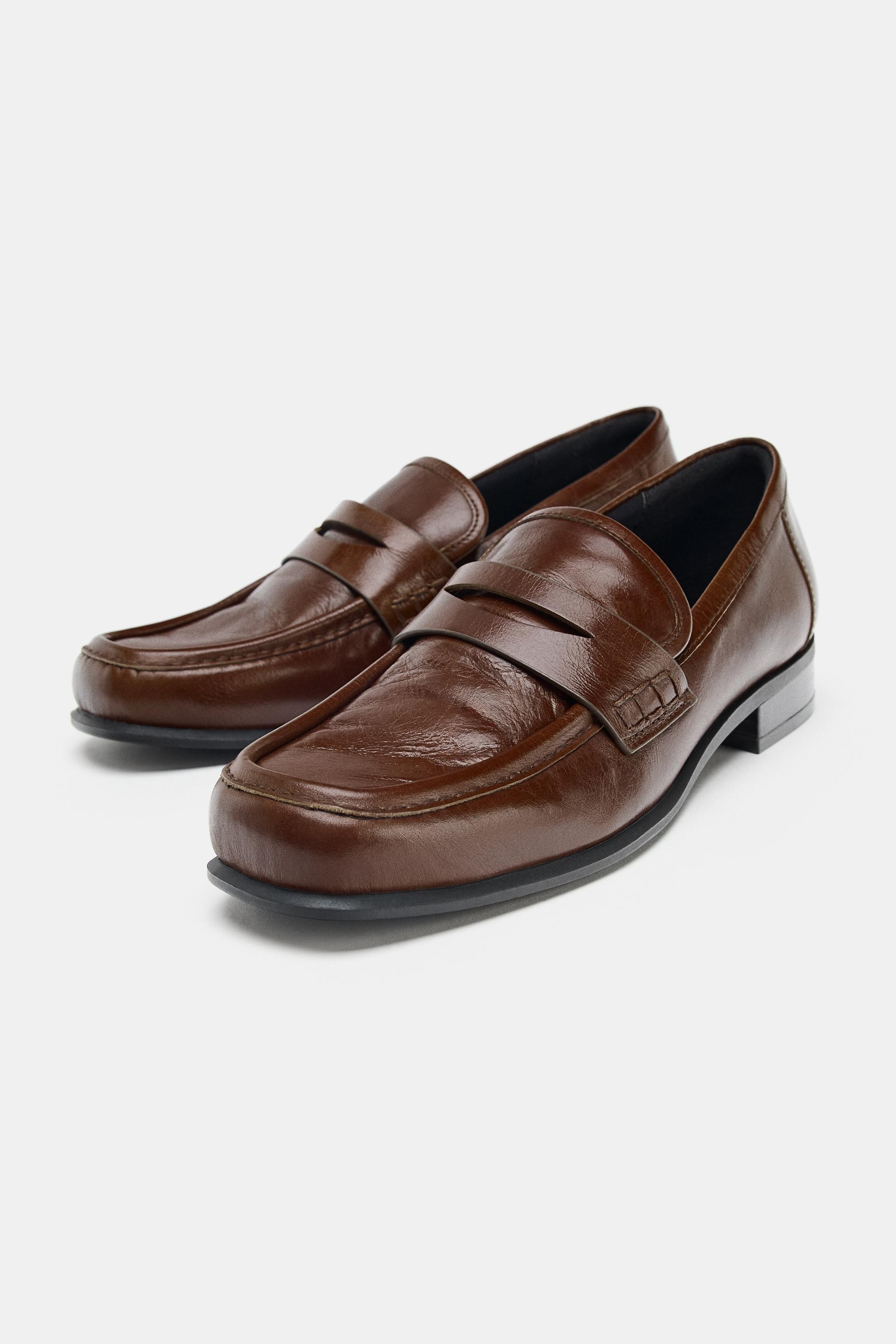 LEATHER LOAFERS$ 109.00 Brown BlackBrown | 3529/610/700Add to cartAddLeather loafers. Raised vamp... | Zara US