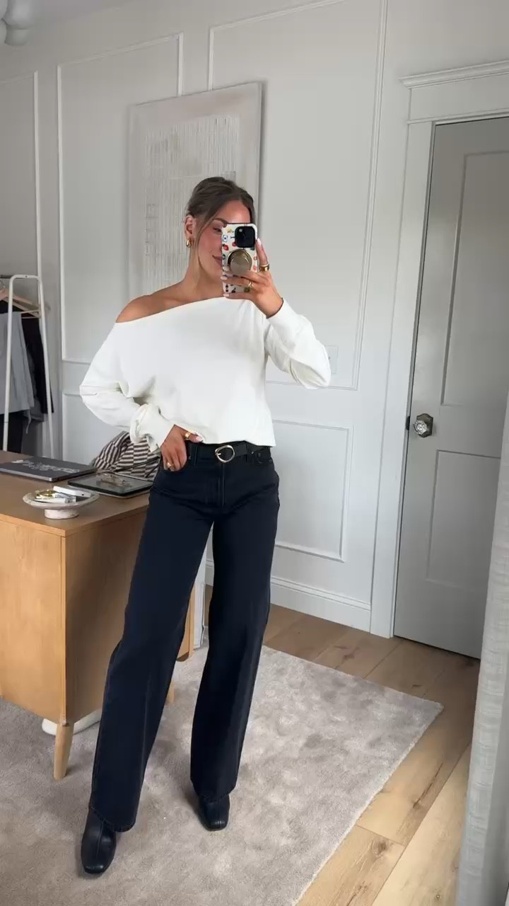 Timeless look with a cashmere top & black denim pants!! 😍 Both the pants & top come in multiple colors!

Cashmere Sweater
Cashmere Top
Aritzia Finds
Capsule Wardrobe 
Black Work Pants 

 

#LTKSeasonal #LTKStyleTip #LTKWorkwear