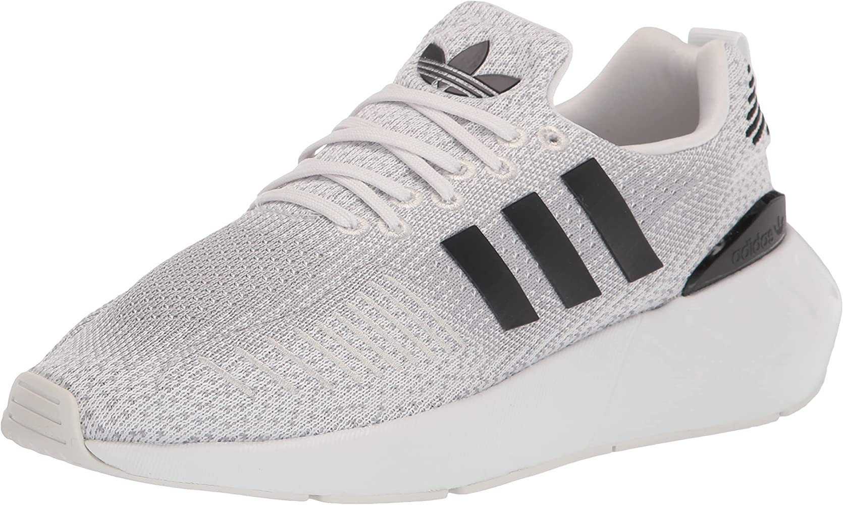 adidas Originals Women's Swift Run 22 Sneaker | Amazon (US)