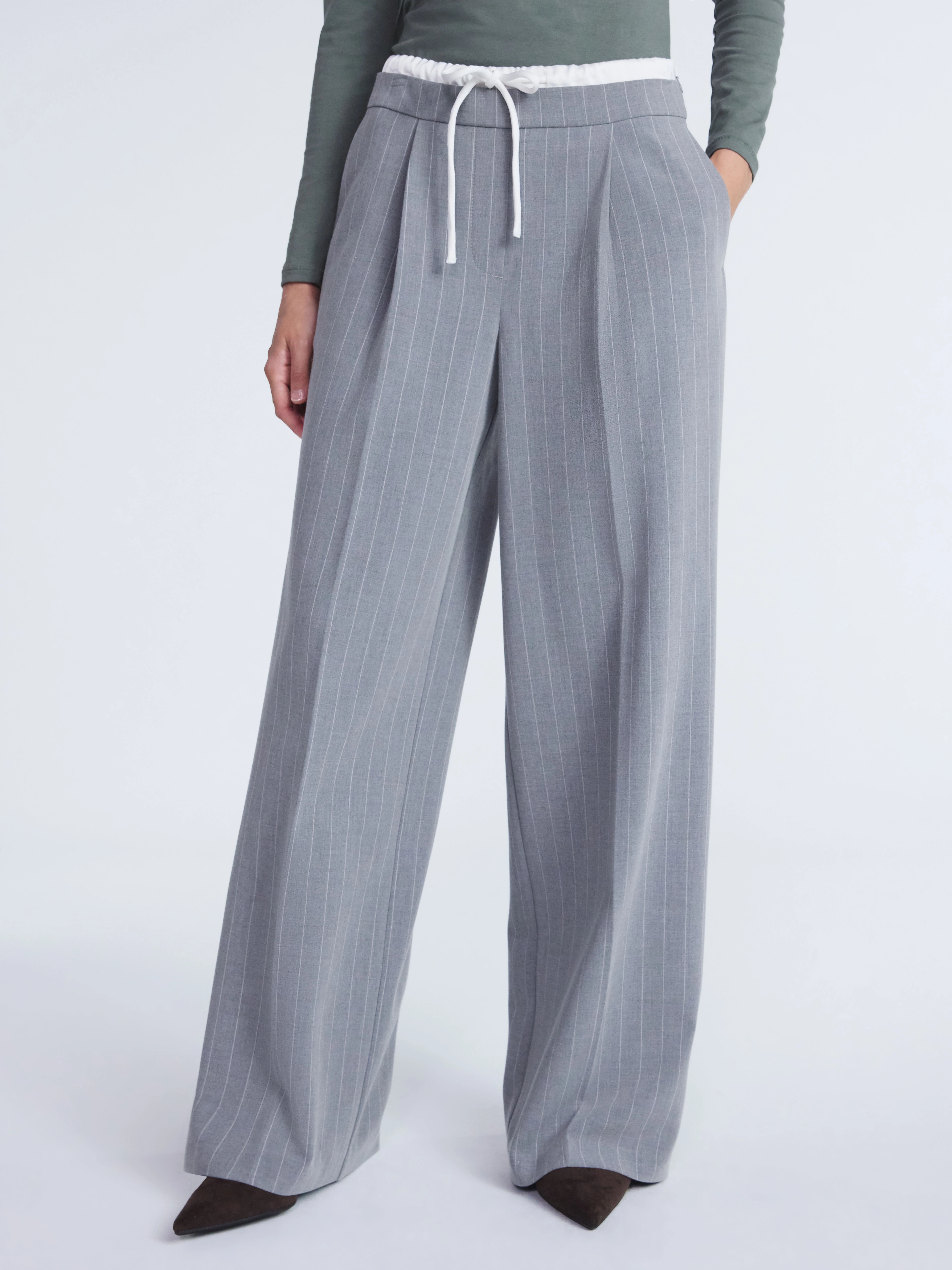 Scoop Women’s and Women’s Plus Double Waisted Pants, Sizes 0-26 | Walmart (US)