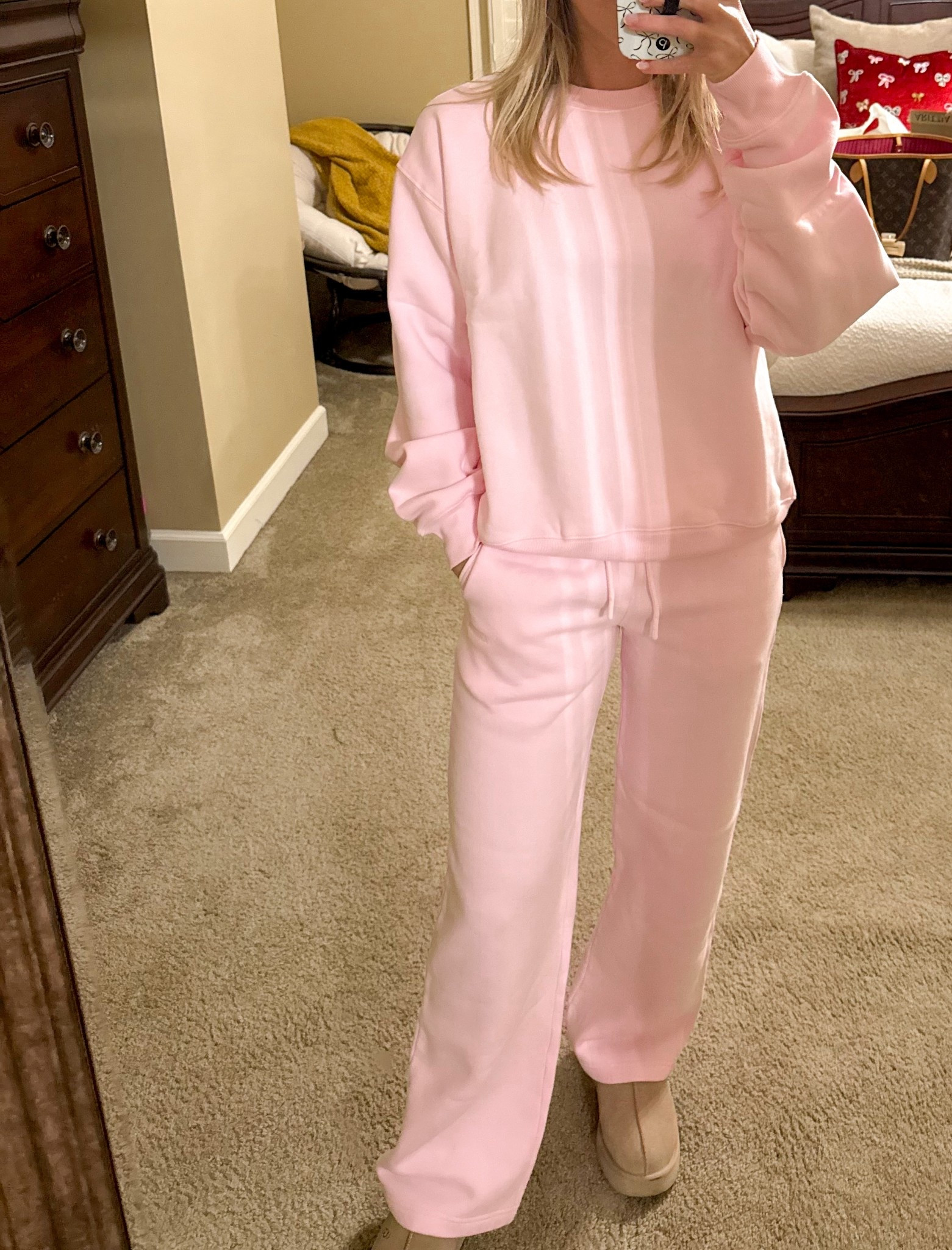 & this one 💕 color is villa pink— pants run short so I got a tall and I’m 5’4

#LTKActive #LTKootd #LTKdayinmylife