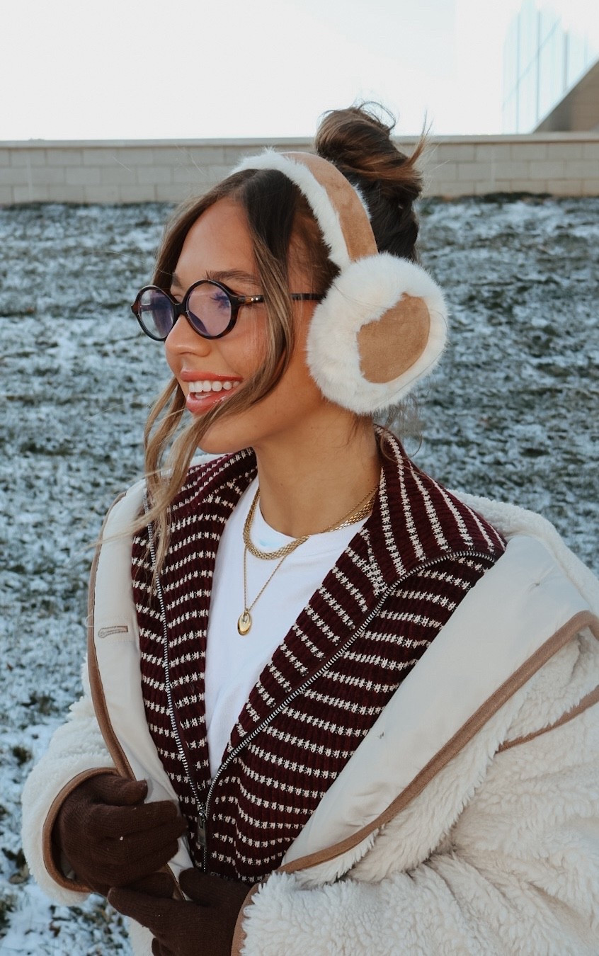 The perfect stocking stuffer (!!!) these ear muffs are SO warm and a great small gift item! 

Glasses are blue light and jewelry is Atolea! 

#LTKGiftGuide #LTKHoliday #LTKootd