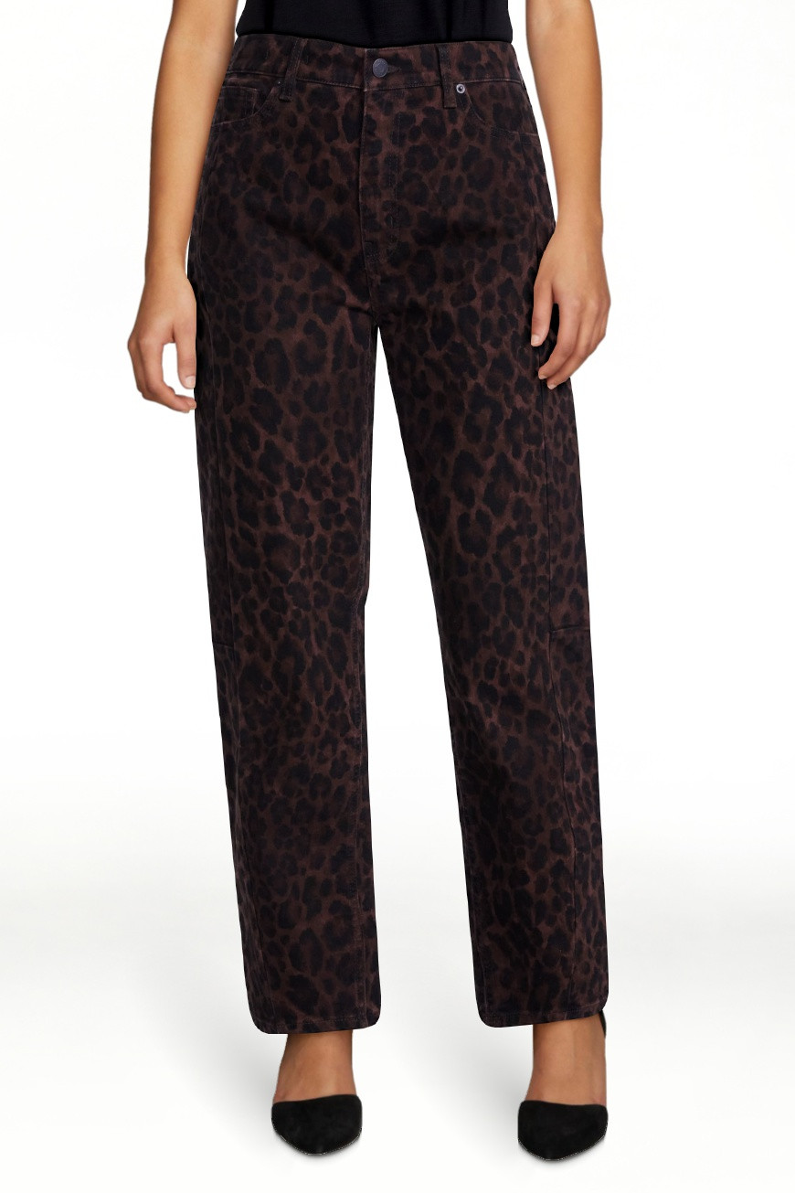 Scenario Women's and Women's Plus High Rise Barrel Jeans, 26", 28" Inseam, Sizes 0-28W | Walmart (US)
