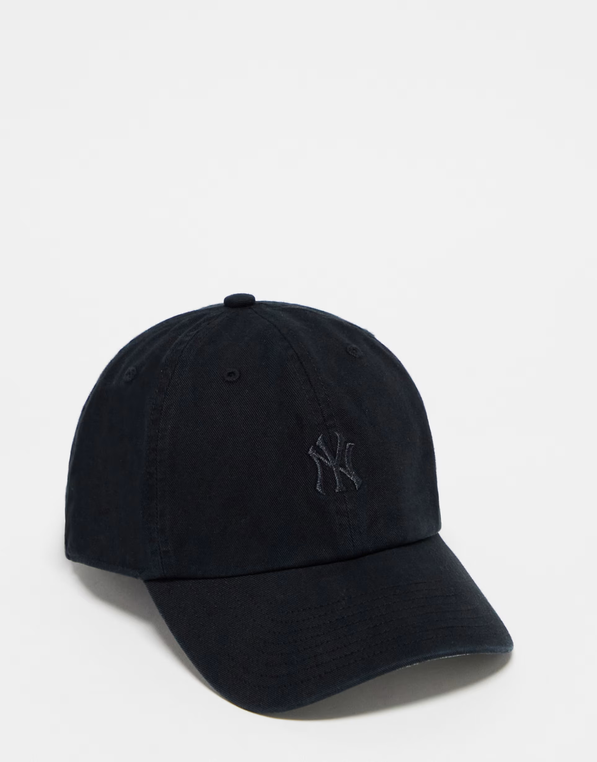 47 Brand NY Yankees clean up cap with mini logo in washed black | ASOS | ASOS (Global)