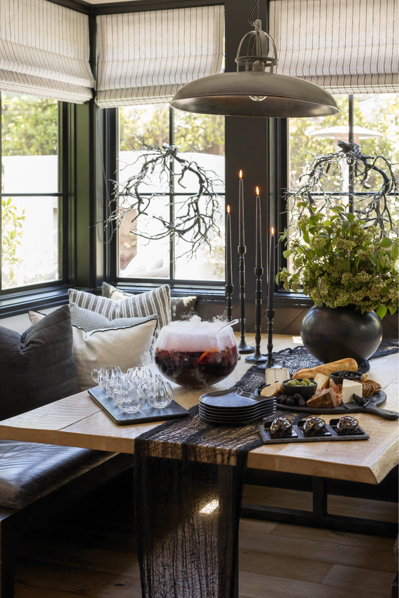 Elevate your next Halloween happy hour with all of these creepy chic pieces

#LTKHalloween #LTKfindsunder100 #LTKfindsunder50