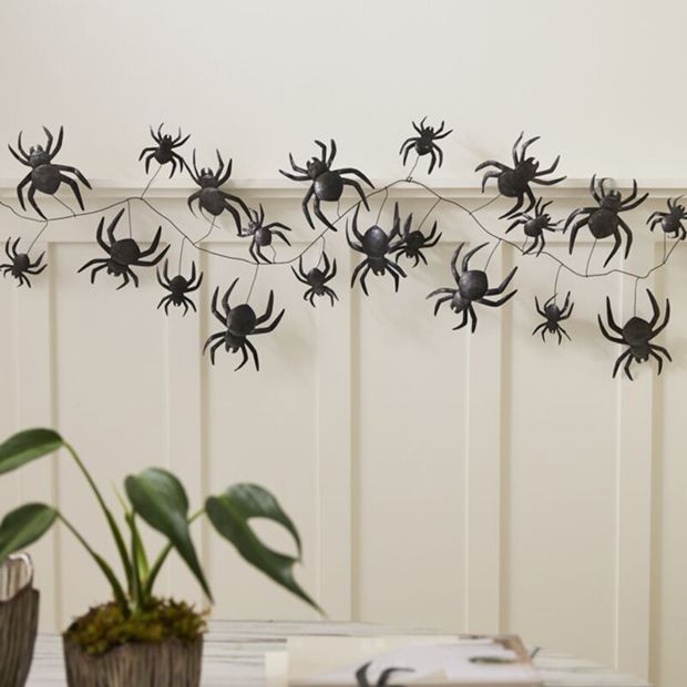 Creeping Widows Wire Garland | Antique Farm House