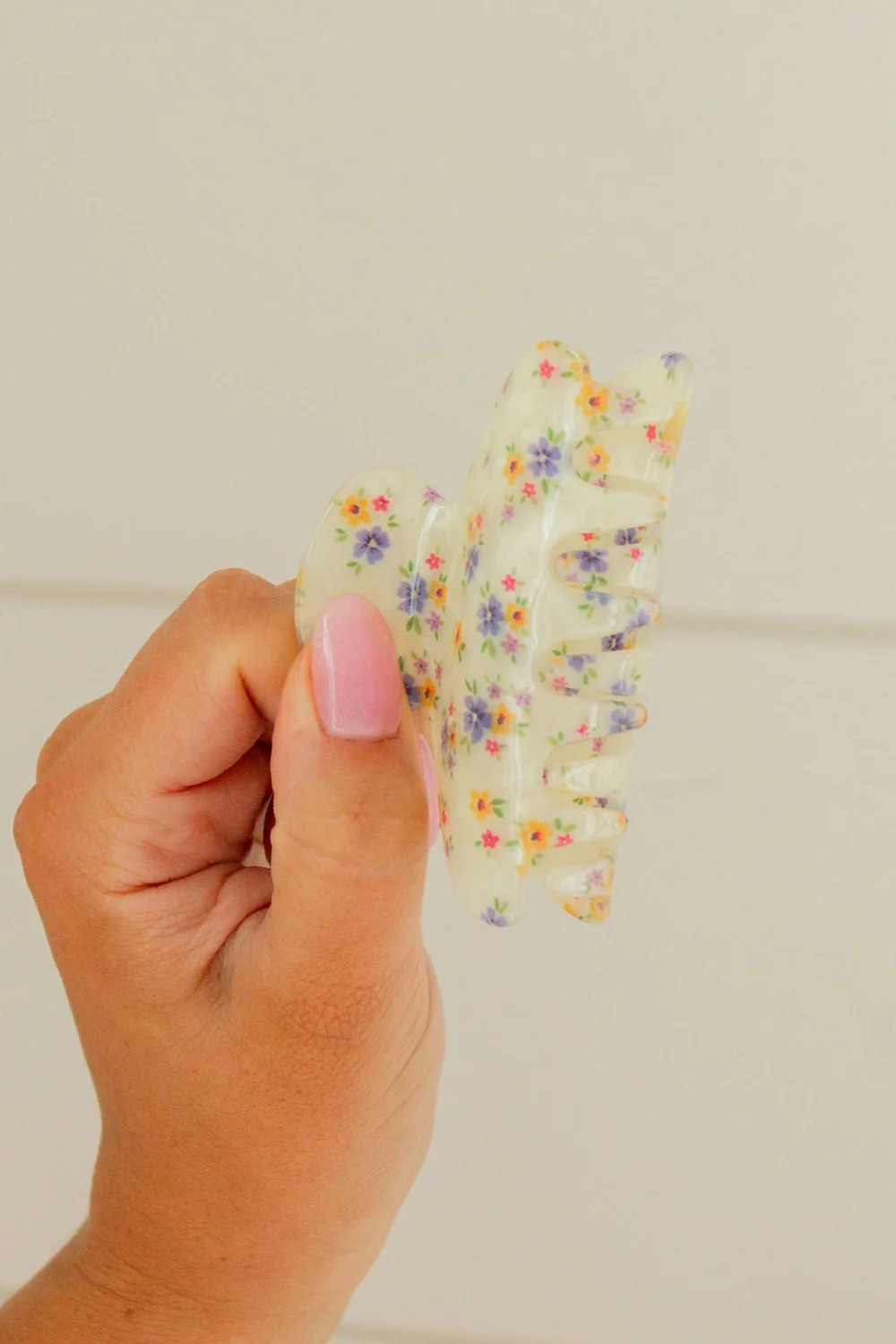 Elsie Floral Claw Clip | Shop Andi