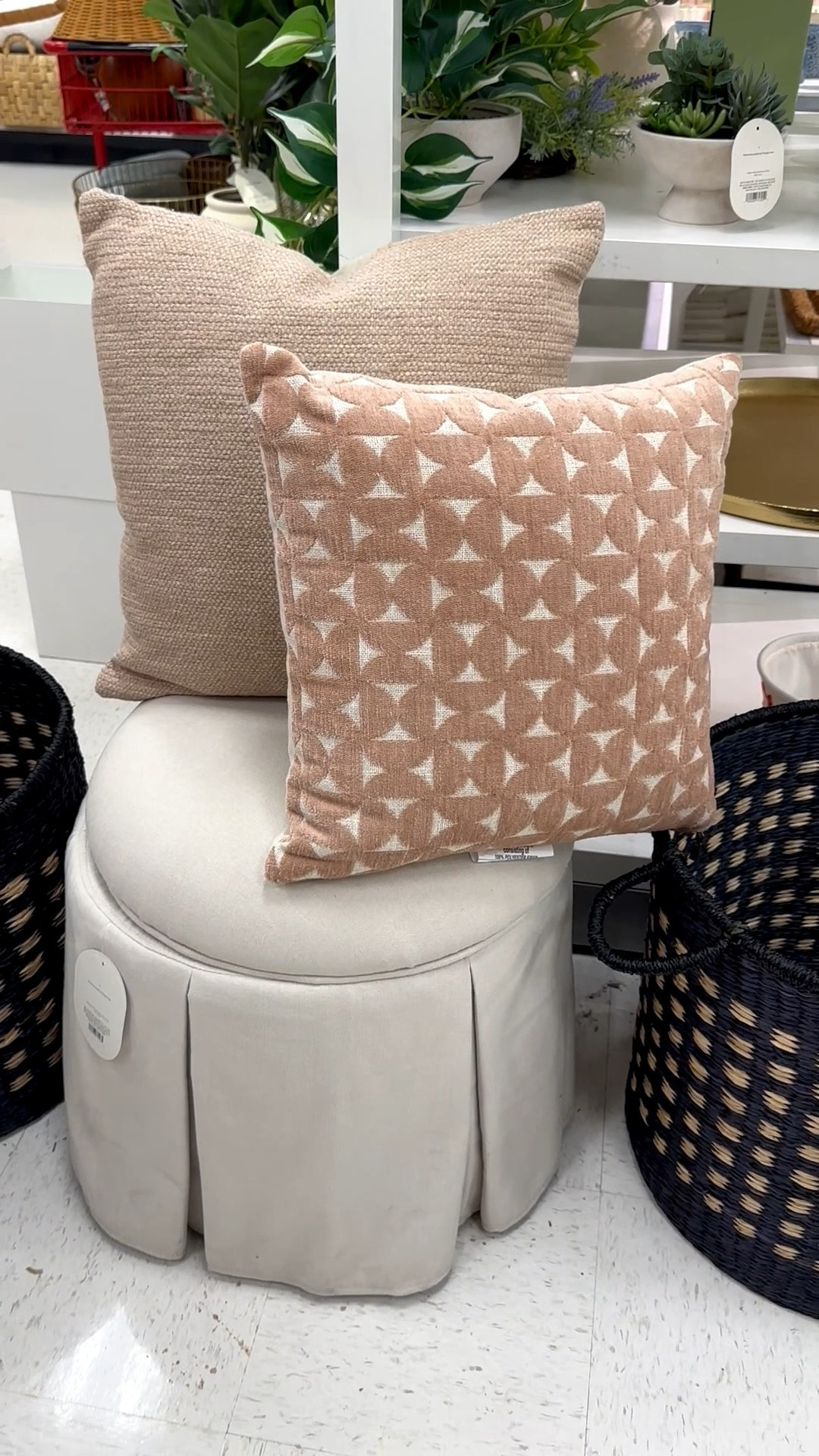 Modern blush pillow combination. 
@target


#LTKFindsUnder50 #LTKdayinmylife #LTKHome