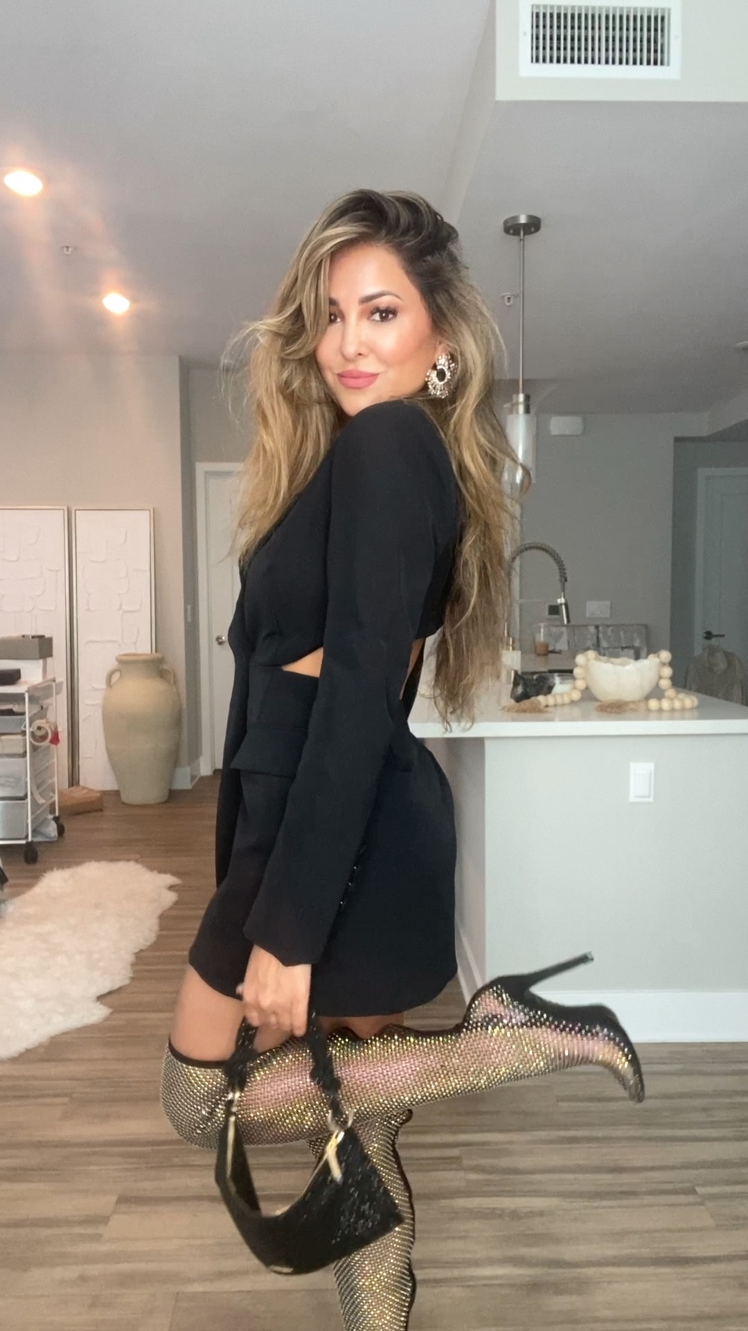 GRWM: Sparkly Holiday Look Pt. IX 💫

I styled this look for NYE, but this would be amazing inspo for the holidays, a birthday loo,  or a night out in Vegas! 

p.s these boots sold out instantly, but just came back in stock! Linked on my story $50 ✨



Outfit Details:
dress — revolve 
shoes —  prettylittlething 
earrings — ettika 
bag — cultgaia 
lip liner & gloss — charlottetilbury “walk of no shame” & maccosmetics “kinda sexy”
perfume — lancomeofficial

#LTKbeauty #LTKstyletip #LTKfindsunder50