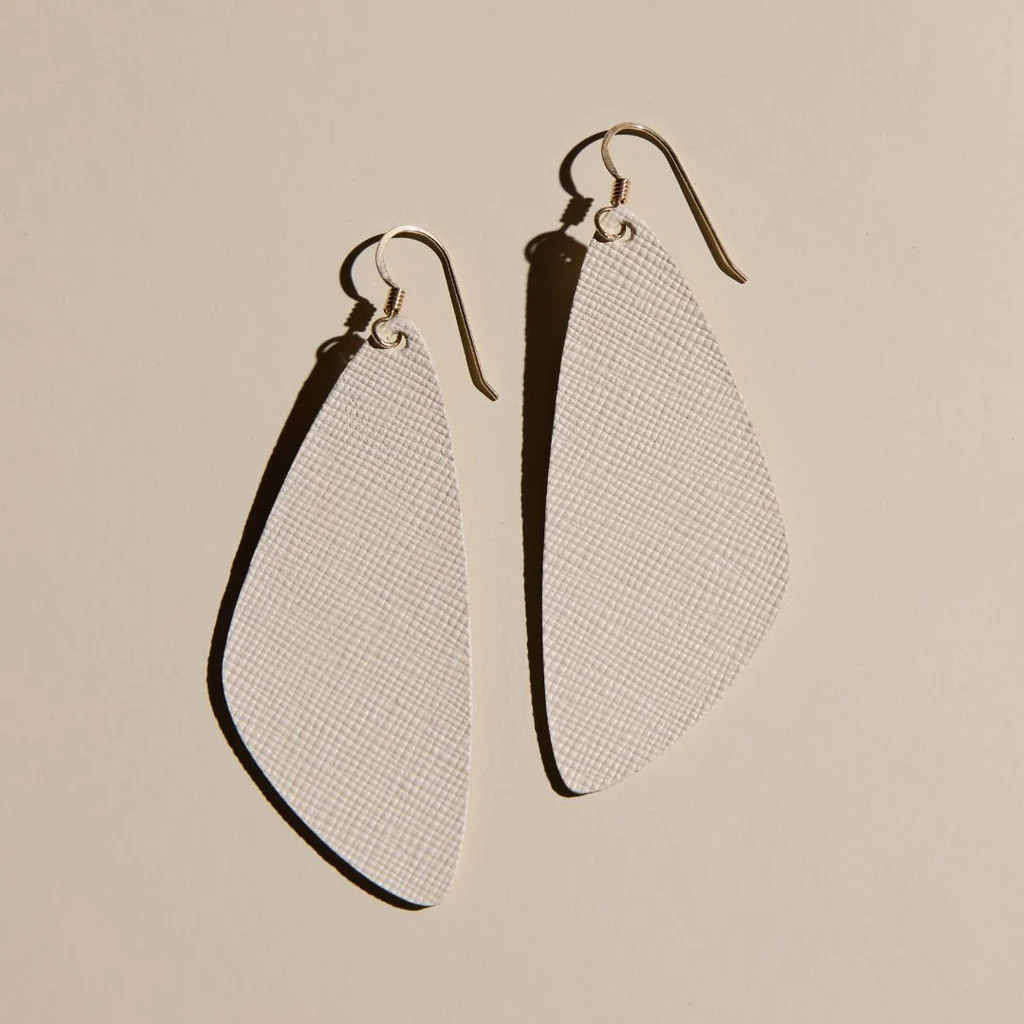 Blank Canvas Evie | Nickel and Suede
